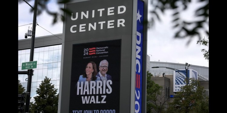 DNC 2024: Why the Trump Team Is “Very Concerned” Right Now DNC 2024: Why the Trump Team Is “Very Concerned” Right Now