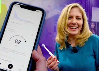 I Spat on a Stick to Measure My Stress at CES I Spat on a Stick to Measure My Stress at CES