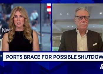 Fmr. Commerce Sec. Gutierrez on possible U.S. port strikes: Union is totally overplaying their hand Fmr. Commerce Sec. Gutierrez on possible U.S. port strikes: Union is totally overplaying their hand