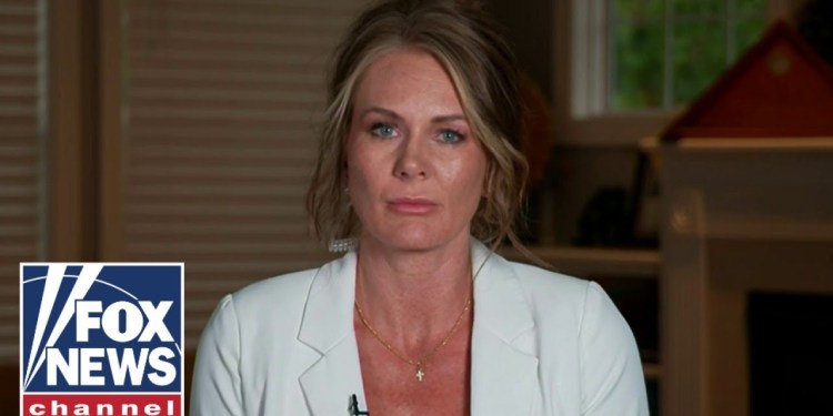 Gold Star mom says she’s ‘INFURIATED’ with Kamala Harris’ Trump attack Gold Star mom says she’s ‘INFURIATED’ with Kamala Harris’ Trump attack