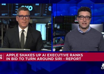Apple shakes up AI executive ranks Apple shakes up AI executive ranks