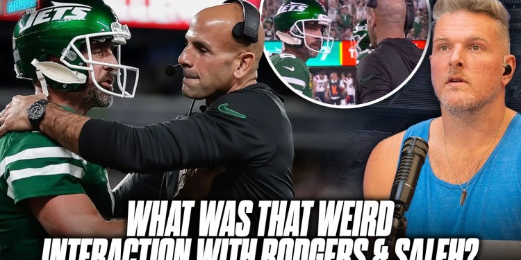 What Was That Weird Interaction With Aaron Rodgers & Saleh In The 3rd Quarter? | Pat McAfee Reacts What Was That Weird Interaction With Aaron Rodgers & Saleh In The 3rd Quarter? | Pat McAfee Reacts