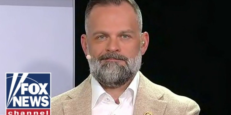 Former US Army sniper on Trump assassination attempt: ‘One of the easiest shots’ Former US Army sniper on Trump assassination attempt: ‘One of the easiest shots’