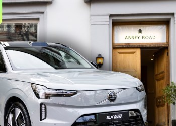 Volvo’s New Abbey Road Mode Sounds Like Driving in a Recording Studio Volvo’s New Abbey Road Mode Sounds Like Driving in a Recording Studio