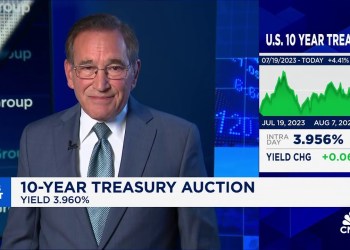 Treasury sells billion in 10-year notes Treasury sells billion in 10-year notes