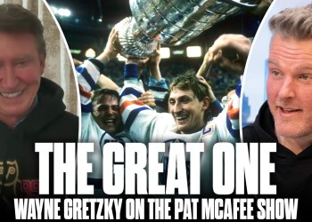 Wayne Gretzky Breaks Down The Stanley Cup Finals, Keys To His Success, & His Terrible Golf Game Wayne Gretzky Breaks Down The Stanley Cup Finals, Keys To His Success, & His Terrible Golf Game