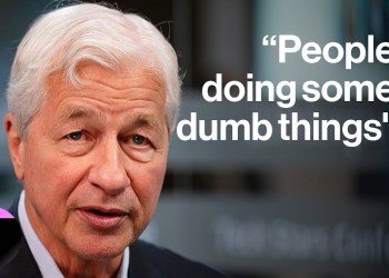 Dimon Says JPMorgan’s Rivals Are Doing ‘Dumb Things’ Dimon Says JPMorgan’s Rivals Are Doing ‘Dumb Things’