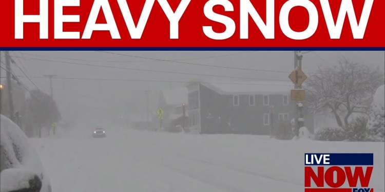 Snowstorm: Feet of snow falls in upstate New York Snowstorm: Feet of snow falls in upstate New York