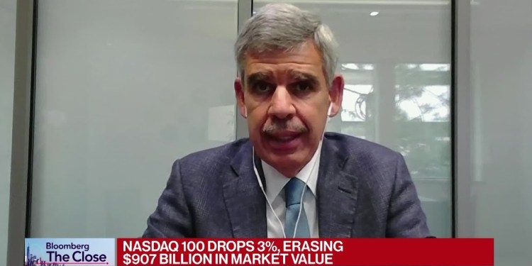 El-Erian Warns Emergency Fed Rate Cut Would Be a Mistake El-Erian Warns Emergency Fed Rate Cut Would Be a Mistake