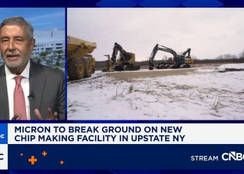Micron breaks ground on 0 billion chip making facility in upstate NY Micron breaks ground on 0 billion chip making facility in upstate NY