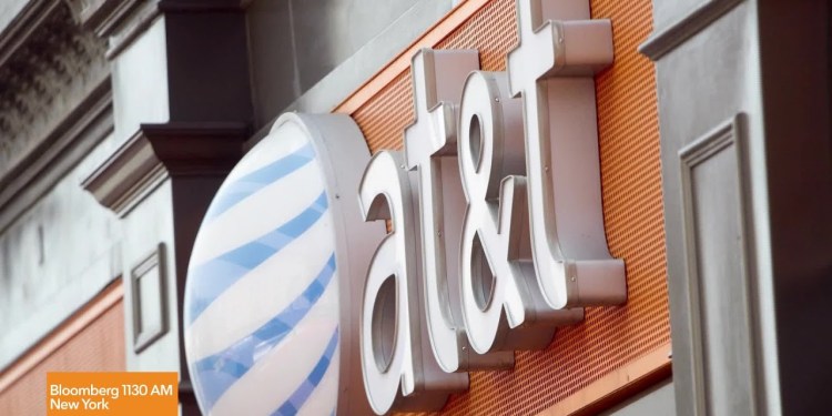 FCC Starts Investigation into Massive Hack of AT&T Customer Data FCC Starts Investigation into Massive Hack of AT&T Customer Data