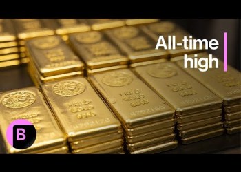 Gold Climbs to Record High Amid Geopolitical Tensions Gold Climbs to Record High Amid Geopolitical Tensions