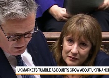 Starmer’s Office Scrambles to Show Support for Reeves Starmer’s Office Scrambles to Show Support for Reeves