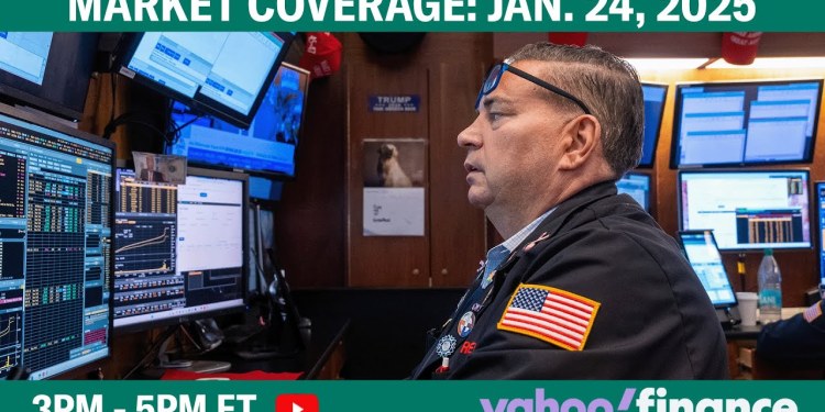 Stocks stall but cap winning week as Trump’s remarks rattle Wall Street Stocks stall but cap winning week as Trump’s remarks rattle Wall Street