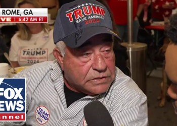 Swing state voters ERUPT for Trump: Democrats are ‘ruining this country’ Swing state voters ERUPT for Trump: Democrats are ‘ruining this country’