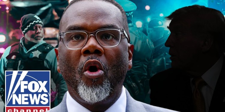 Trump’s feud with Chicago escalates: Residents DEMAND action Trump’s feud with Chicago escalates: Residents DEMAND action