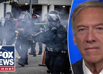 Mike Pompeo on what ‘can’t happen’ amid anti-ICE protests in LA Mike Pompeo on what ‘can’t happen’ amid anti-ICE protests in LA