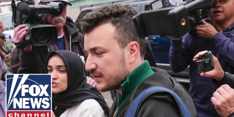 Trump admin faces deadline on Mahmoud Khalil deportation Trump admin faces deadline on Mahmoud Khalil deportation