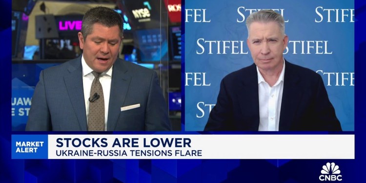 ‘The train is approaching crazy town’ as U.S. fiscal will likely surge, says Stifel’s Barry Banister ‘The train is approaching crazy town’ as U.S. fiscal will likely surge, says Stifel’s Barry Banister