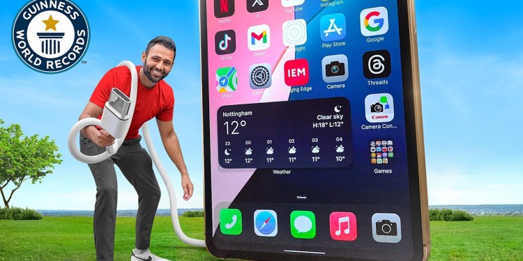 We built the Biggest iPhone in the World. We built the Biggest iPhone in the World.