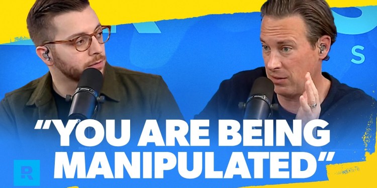 I’ve Been Financially Supporting My Boyfriend For Years (He Refuses to Get A Job) I’ve Been Financially Supporting My Boyfriend For Years (He Refuses to Get A Job)