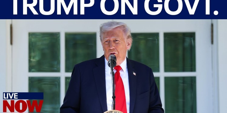 President Trump hosts Senate GOP amid shutdown President Trump hosts Senate GOP amid shutdown