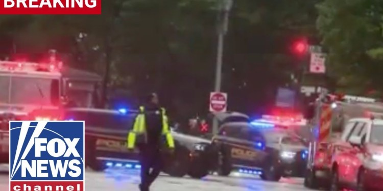 BREAKING: Secret Service reports suspect in White House shooting died BREAKING: Secret Service reports suspect in White House shooting died