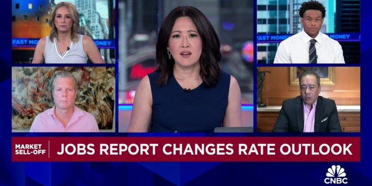 Weak jobs report spooks market Weak jobs report spooks market