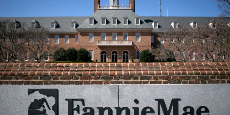 White House May Sell Shares of Fannie and Freddie White House May Sell Shares of Fannie and Freddie