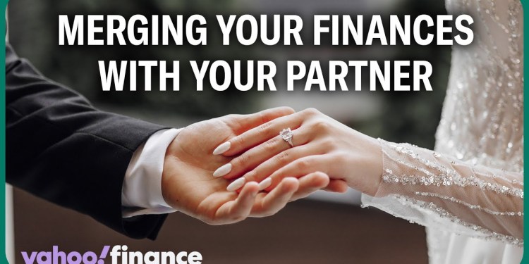 Should you merge your bank account with your partner’s? Should you merge your bank account with your partner’s?