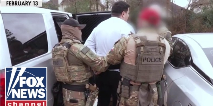 Dems threaten to dox ICE agents: ‘Unbelievable’ Dems threaten to dox ICE agents: ‘Unbelievable’