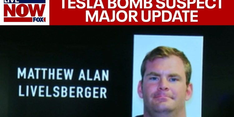 Trump Vegas Bomb Suspect: Bomber shot himself before bomb exploded, police say | LiveNOW from FOX Trump Vegas Bomb Suspect: Bomber shot himself before bomb exploded, police say | LiveNOW from FOX