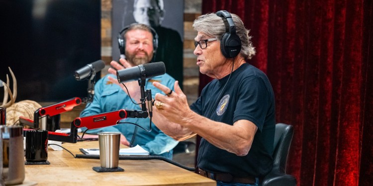 Joe Rogan Experience #2477 – Rick Perry & W. Bryan Hubbard Joe Rogan Experience #2477 – Rick Perry & W. Bryan Hubbard