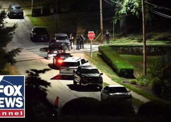 Trump shooter had explosives in car, WSJ says Trump shooter had explosives in car, WSJ says