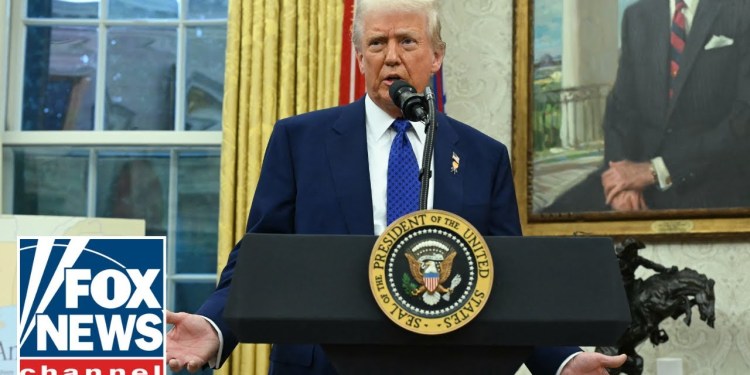 Trump urges peace between Russia, Ukraine, buries ‘con job’ Education Dept Trump urges peace between Russia, Ukraine, buries ‘con job’ Education Dept