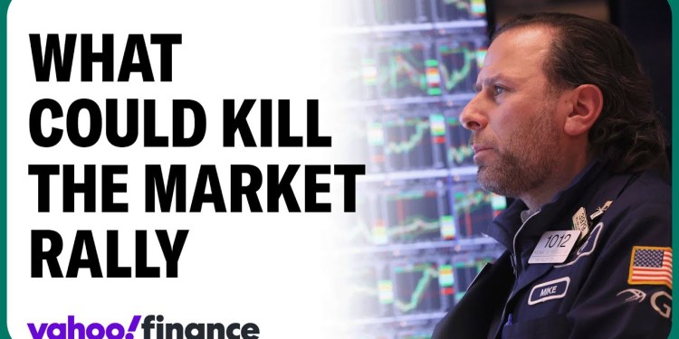 US stocks hit record highs, but risks linger US stocks hit record highs, but risks linger