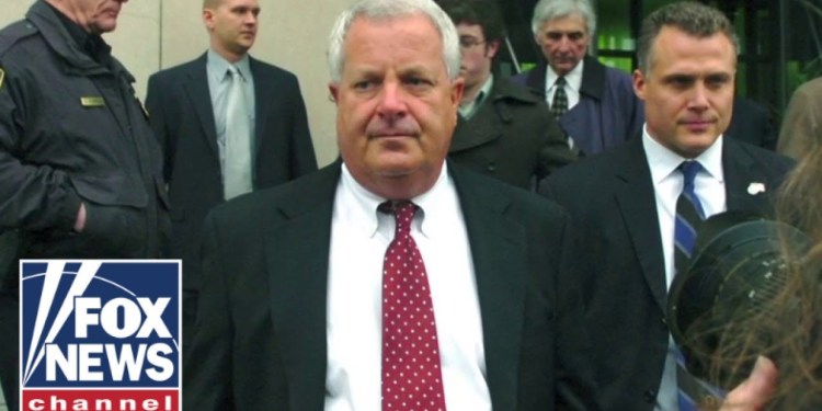 ‘UGLY SCANDAL’: Biden gets ripped for commuting sentence for ‘kids-for-cash’ judge ‘UGLY SCANDAL’: Biden gets ripped for commuting sentence for ‘kids-for-cash’ judge