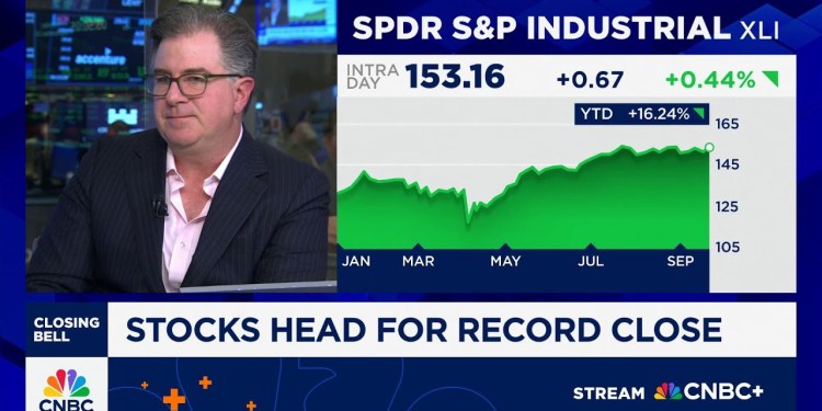 Fed has provided tailwind for equities moving forward, says Morgan Stanley’s Chris Toomey Fed has provided tailwind for equities moving forward, says Morgan Stanley’s Chris Toomey