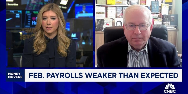 My GDP forecast is less than 1%, says Rosenberg Research founder David Rosenberg My GDP forecast is less than 1%, says Rosenberg Research founder David Rosenberg