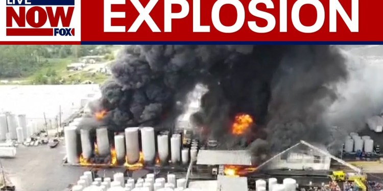 WATCH: Massive explosion at Louisiana plant prompts evacuations WATCH: Massive explosion at Louisiana plant prompts evacuations