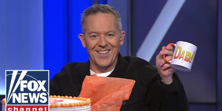‘The Five’ welcomes Greg Gutfeld back after the birth of his daughter ‘The Five’ welcomes Greg Gutfeld back after the birth of his daughter