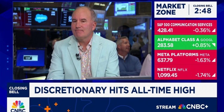 Palantir is the gold standard of AI use cases, says Wedbush’s Dan Ives Palantir is the gold standard of AI use cases, says Wedbush’s Dan Ives