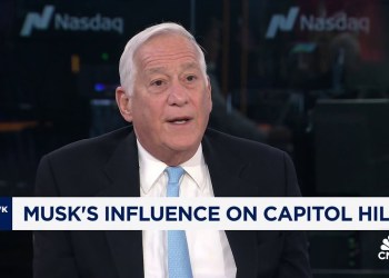 Elon Musk will do to the federal government what he did at Twitter and SpaceX, says Walter Isaacson Elon Musk will do to the federal government what he did at Twitter and SpaceX, says Walter Isaacson