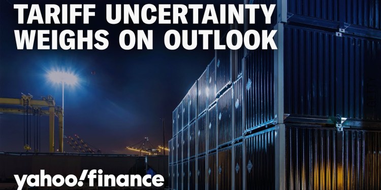 Barclays cuts S&P 500 target, latest on Wall Street to turn bearish Barclays cuts S&P 500 target, latest on Wall Street to turn bearish