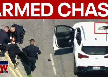 WATCH: Armed & dangerous suspect takes LAPD on high-speed chase WATCH: Armed & dangerous suspect takes LAPD on high-speed chase