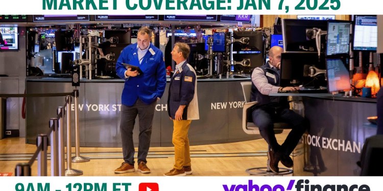 Dollar pushes higher as investors reassess rate cuts Dollar pushes higher as investors reassess rate cuts