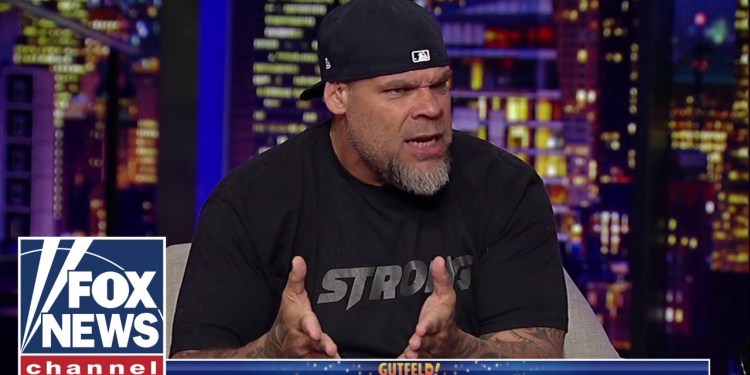 Tyrus: Give me SOMETHING! Tyrus: Give me SOMETHING!