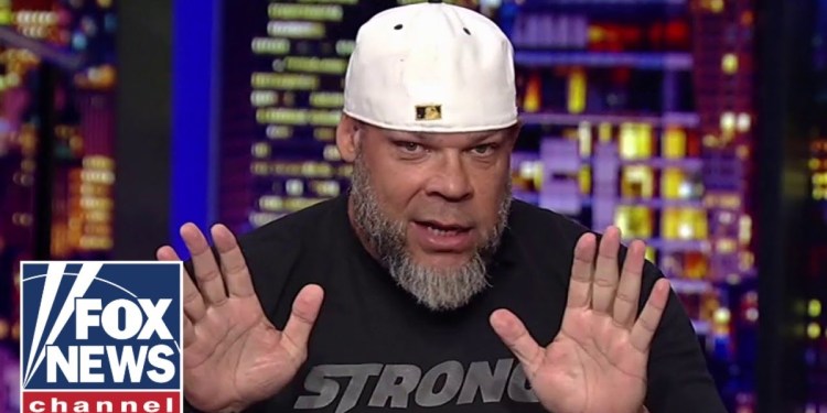 Tyrus: This is a red flag Tyrus: This is a red flag