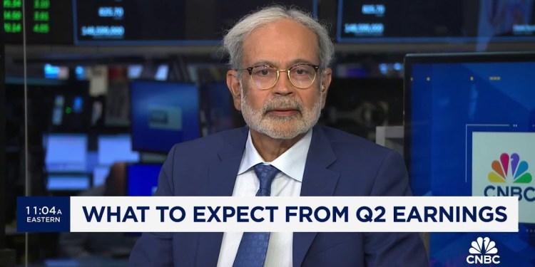 Looking for a pretty big rotation in earnings growth this quarter: Deutsche Bank’s Binky Chadha Looking for a pretty big rotation in earnings growth this quarter: Deutsche Bank’s Binky Chadha