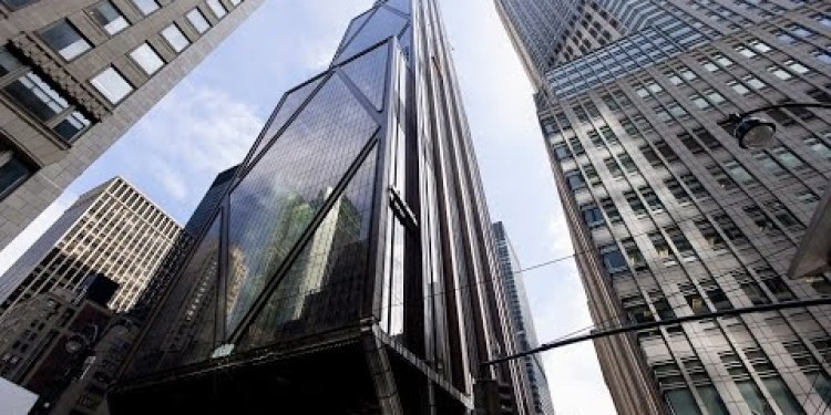 JPMorgan Starts Program to Track Junior Banker Hours JPMorgan Starts Program to Track Junior Banker Hours